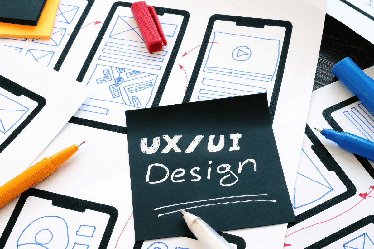 UI là vô lăng, UX là cảm giác lái. Đây là mấu chốt của thiết kế UI/UX (Nguồn: canva.com).